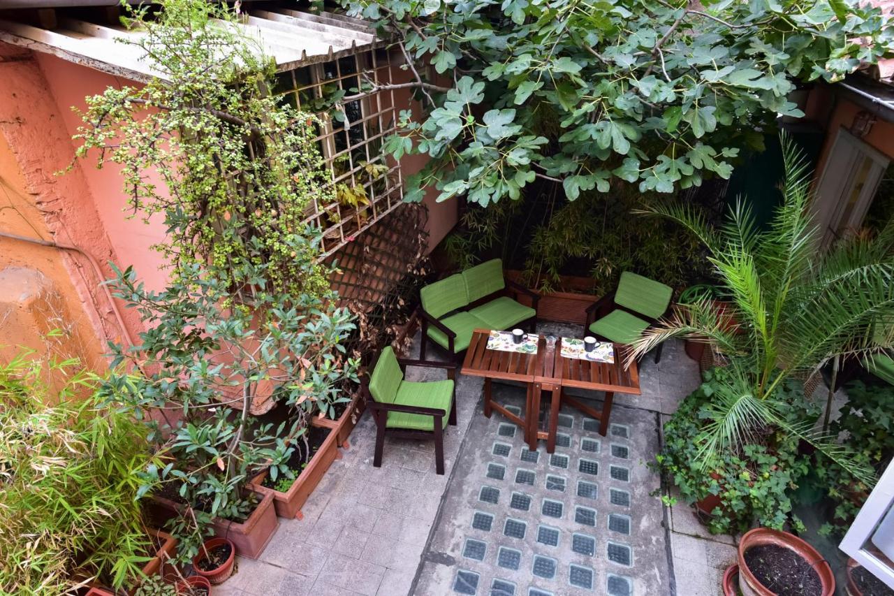 Апартаменты Monti Secret Garden Рим Экстерьер фото